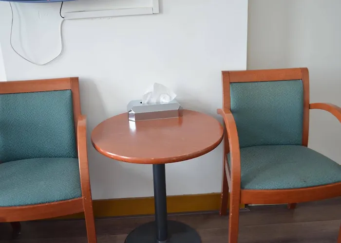 Sphinx Хостел *